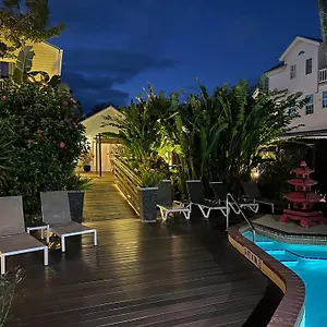 3* بيت ريفي Douglas House
